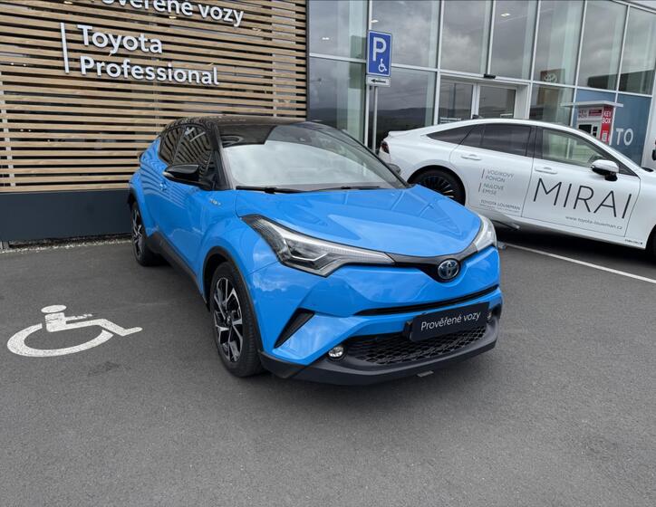 Toyota C-HR 14