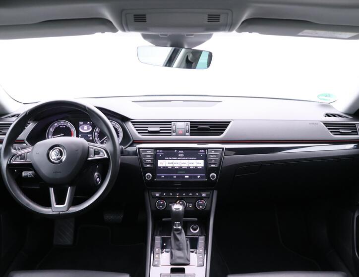 Škoda Superb 25