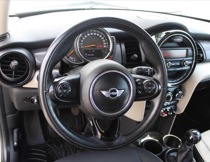 Mini Cooper 14