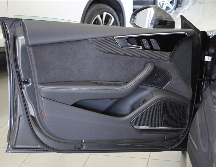 Audi RS 5 23