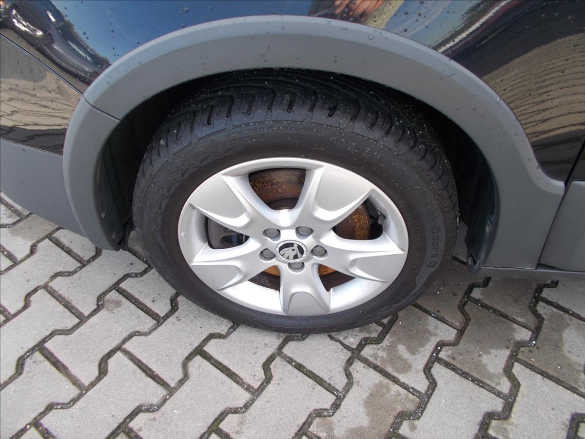 Škoda Roomster
