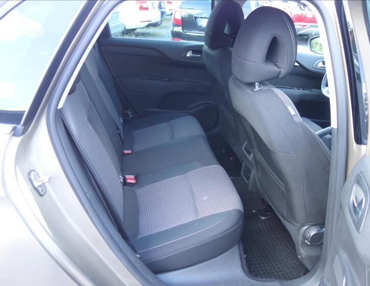 Citroën C4 13