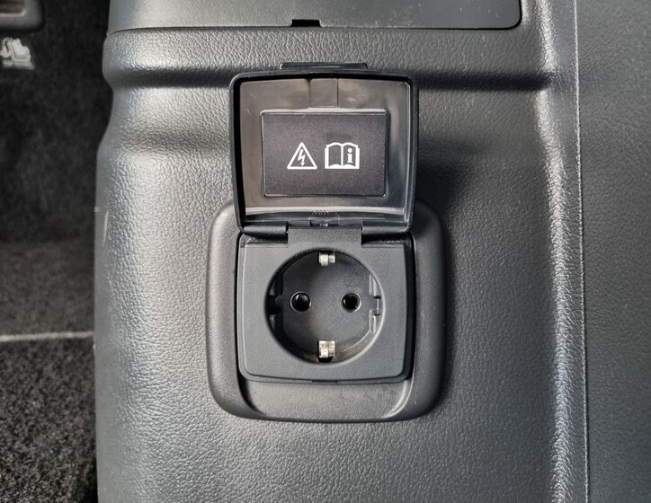 Mitsubishi Outlander 23