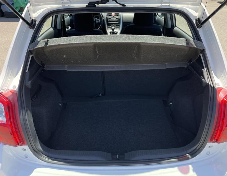 Toyota Auris 30
