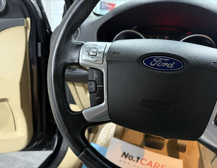 Ford Mondeo 9