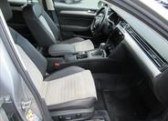 Volkswagen Passat 12