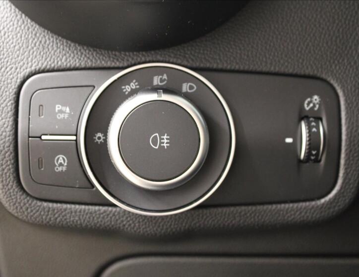 Alfa Romeo Stelvio 16