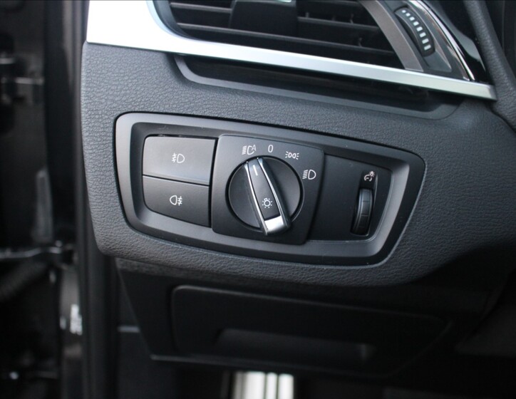 BMW X1 23