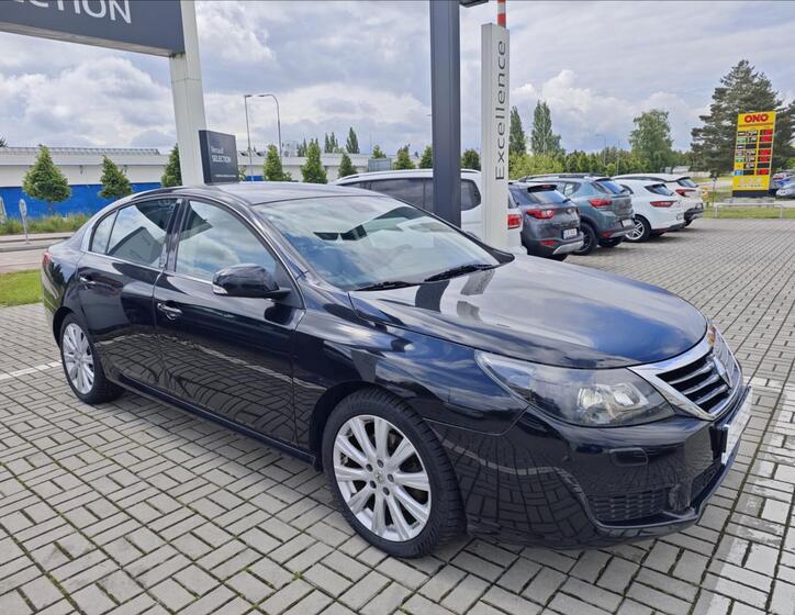 Renault Latitude 8
