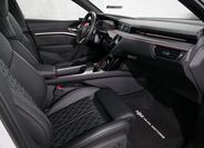 Audi e-tron 20