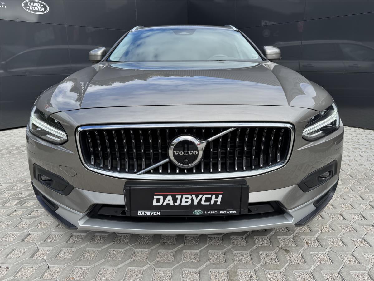 Volvo V90