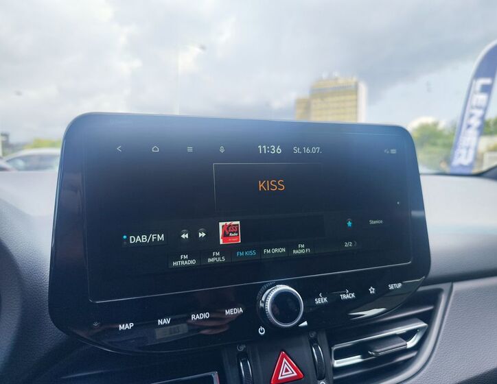 Hyundai i30 16