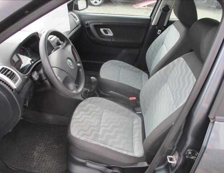 Škoda Fabia 12