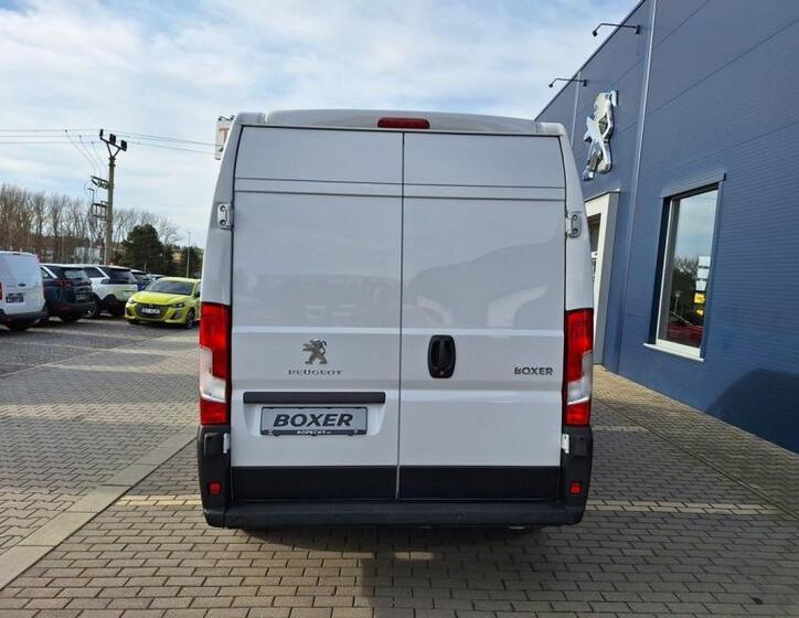 Peugeot Boxer 4