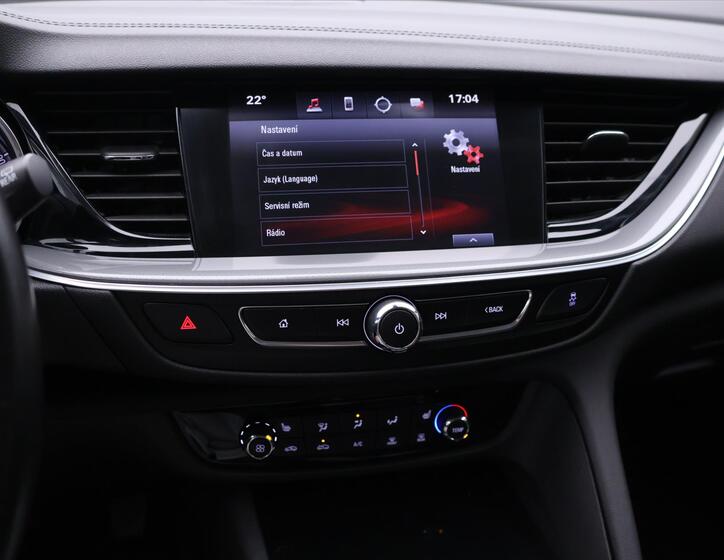 Opel Insignia 16