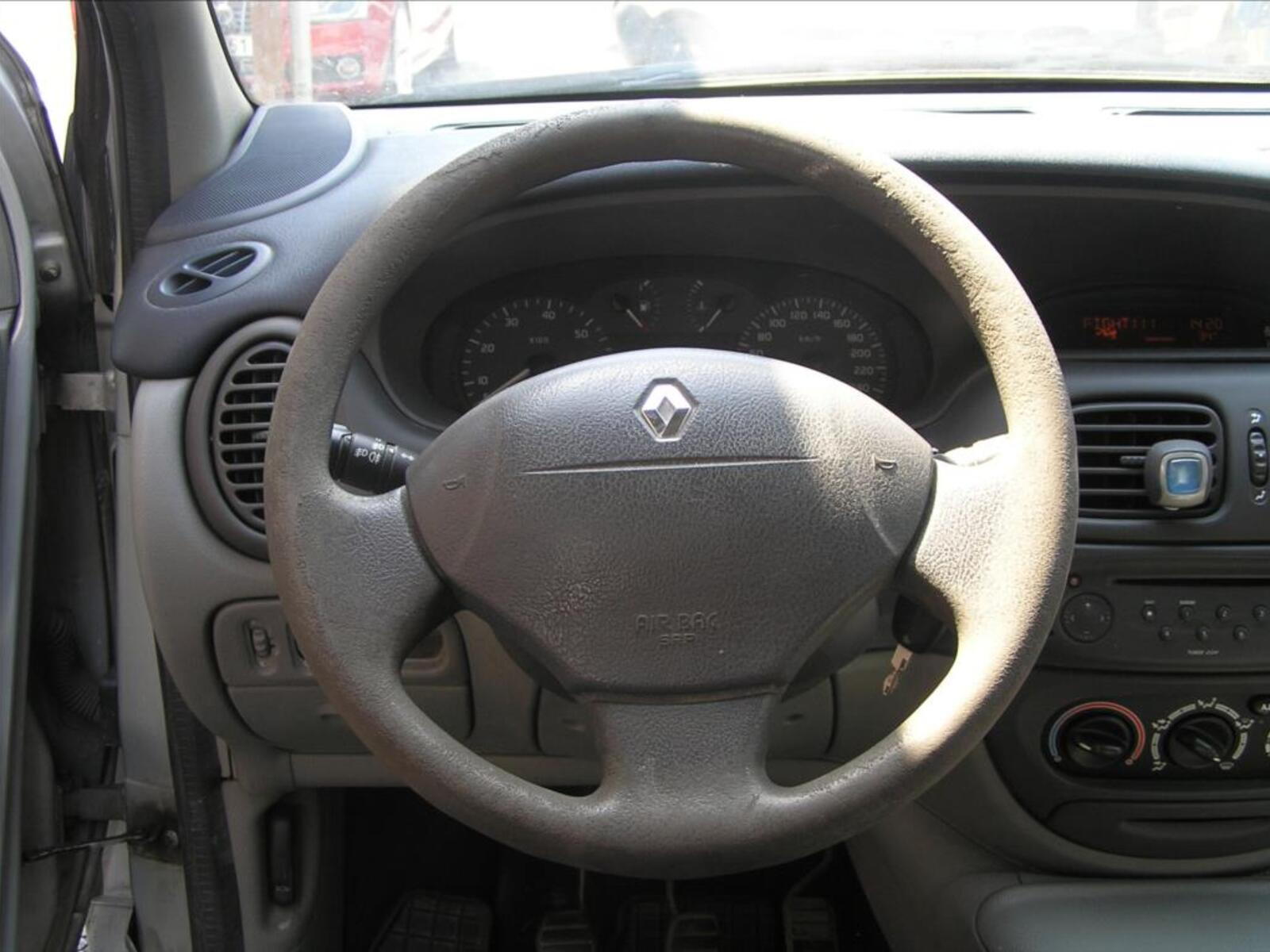 Renault Scénic 10