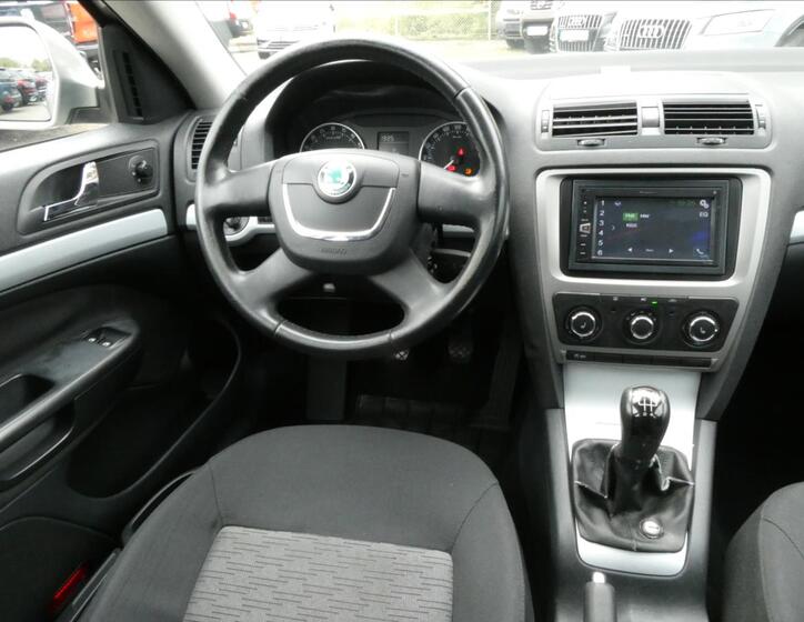 Škoda Octavia 26