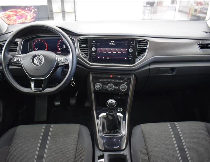 Volkswagen T-Roc 15