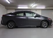 Toyota Prius 4