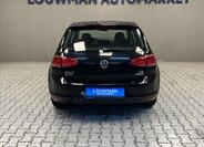 Volkswagen Golf 13