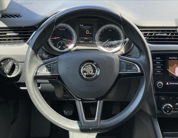 Škoda Octavia 8