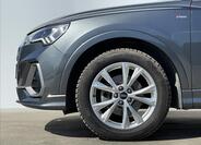 Audi Q3 19