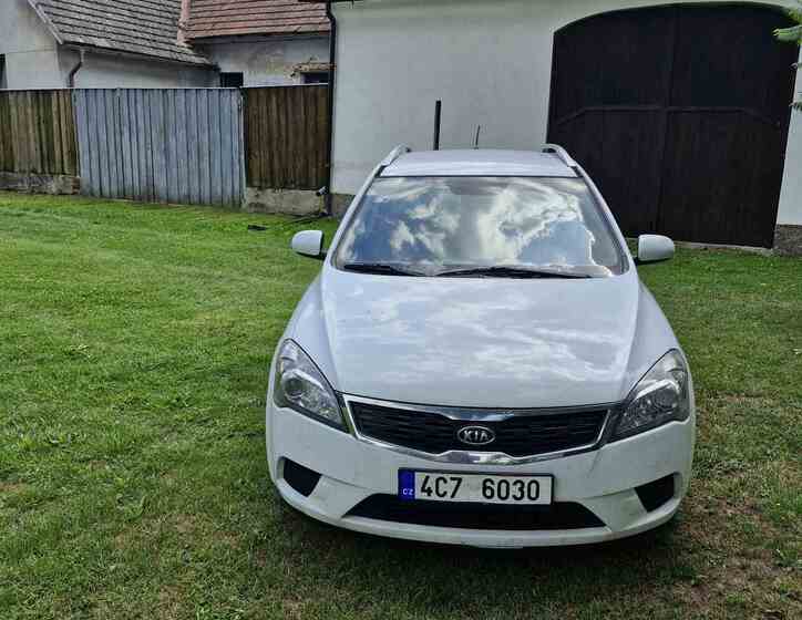 KIA Ceed 12