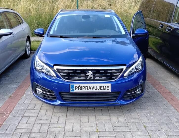 Peugeot 308 1