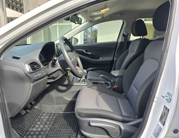 Hyundai i30 10