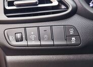 Hyundai i30 30