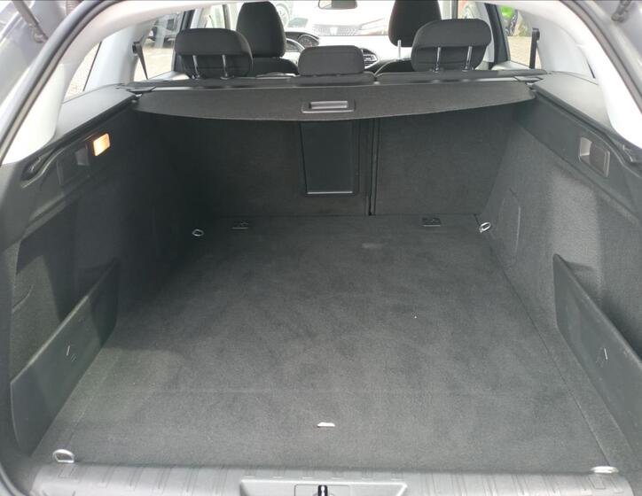 Peugeot 308 6