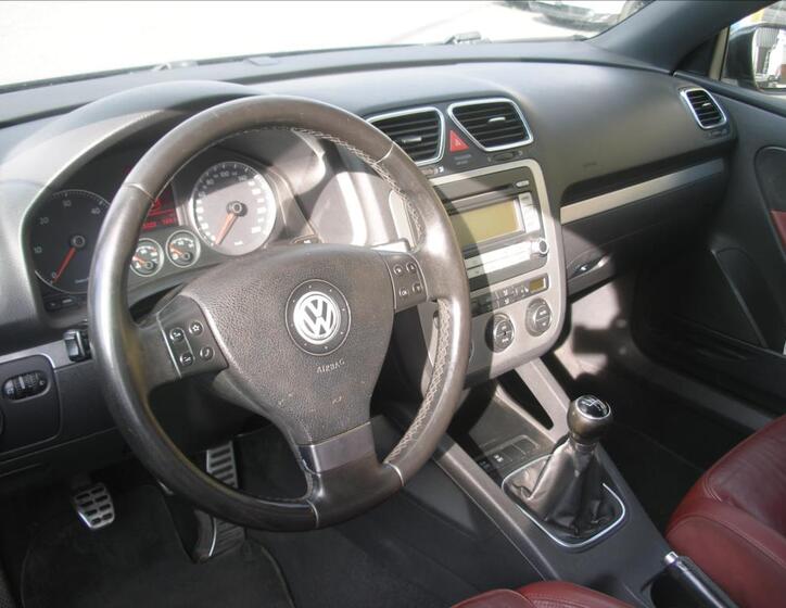 Volkswagen EOS 5