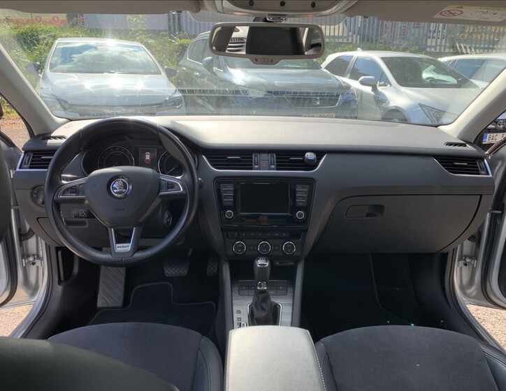 Škoda Octavia 9