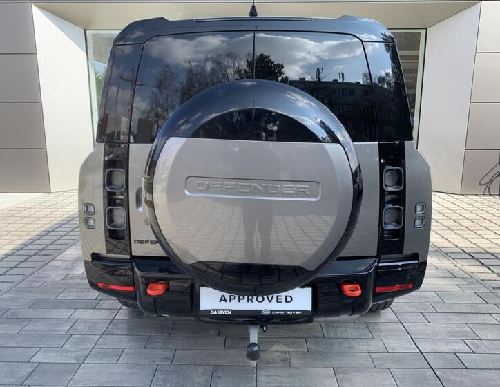 Land Rover Defender 84