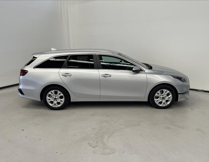 KIA Ceed 4