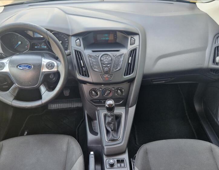 Ford Focus 17