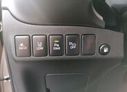 Mitsubishi Outlander 25