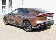 Mazda 6e 4