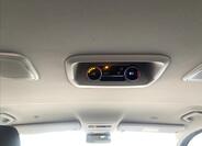 Volkswagen Caravelle 17