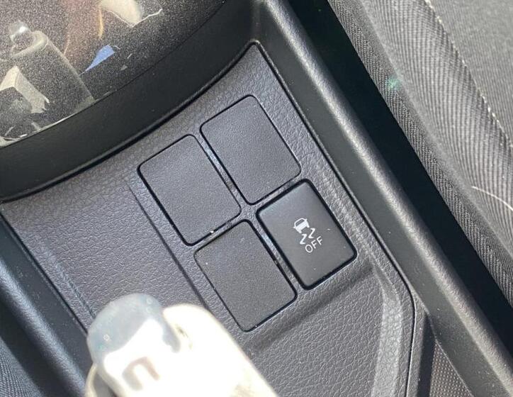 Toyota Yaris 28