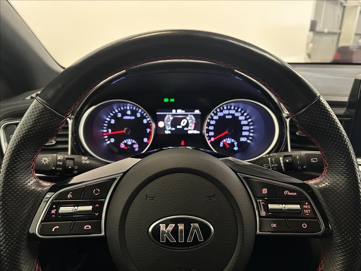 KIA ProCeed