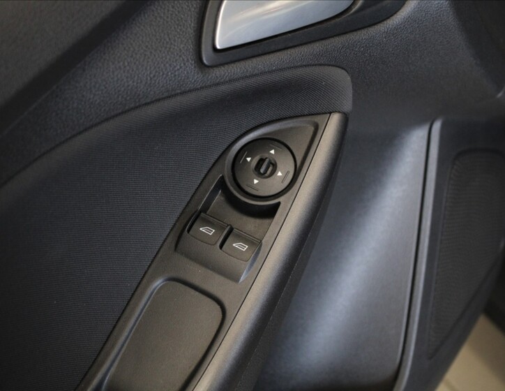 Ford Focus 15