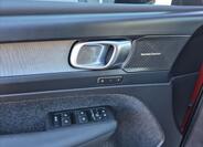 Volvo XC40 14