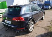 Volkswagen Touareg 4