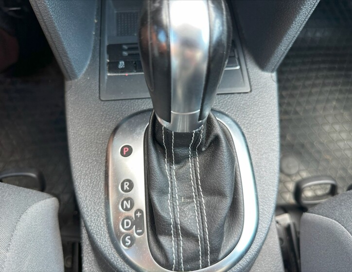 Volkswagen Touran 29