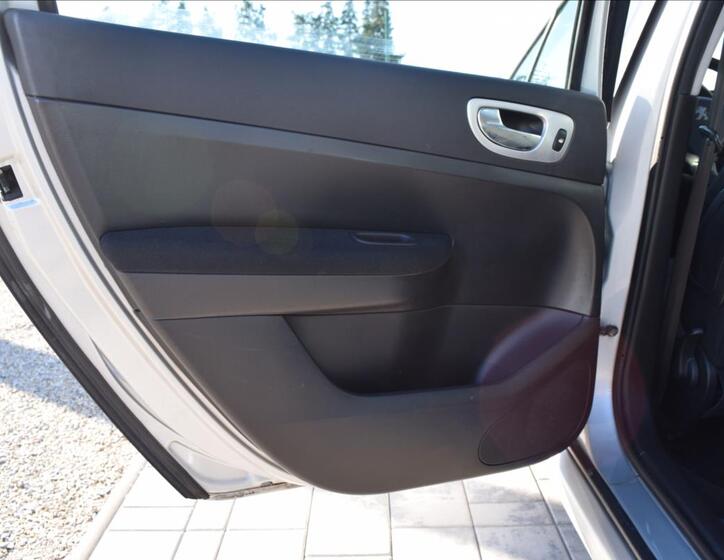 Peugeot 307 24