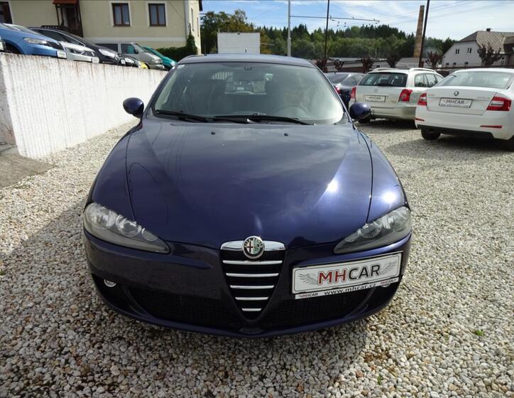 Alfa Romeo 147 2