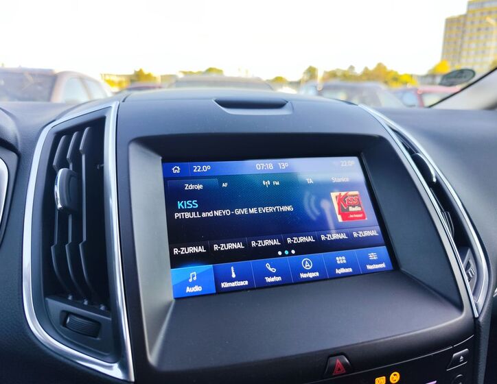 Ford S-MAX 21