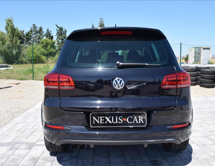 Volkswagen Tiguan 6