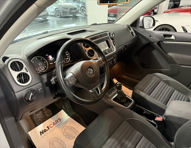 Volkswagen Tiguan 7